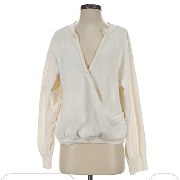Free People Tops - Free People Anyway Long Sleeve XS Top in Gardenia